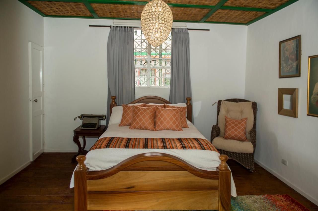 Апартаменты Hacienda Charrascal Coffe Farm Манисалес Экстерьер фото