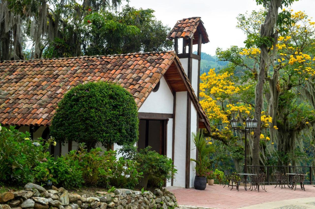 Апартаменты Hacienda Charrascal Coffe Farm Манисалес Экстерьер фото